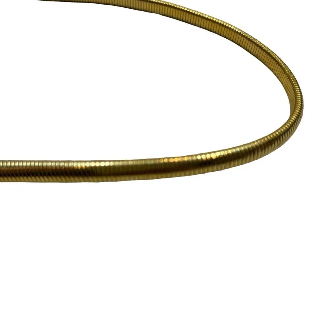 Ladies Vinatge Gold Stretch Serpentine Belt with Gold‎ Buckle 25-30”